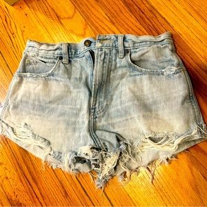 Abercrombie & Fitch light Jean cut off shorts